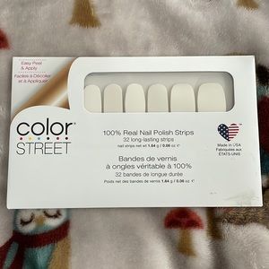 SOLD ❌ Color Street - Clear As Day
